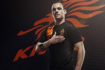 世俱杯参赛资格-绿茵场的总决赛，曼城高压哲学与NBA终极对决的共鸣