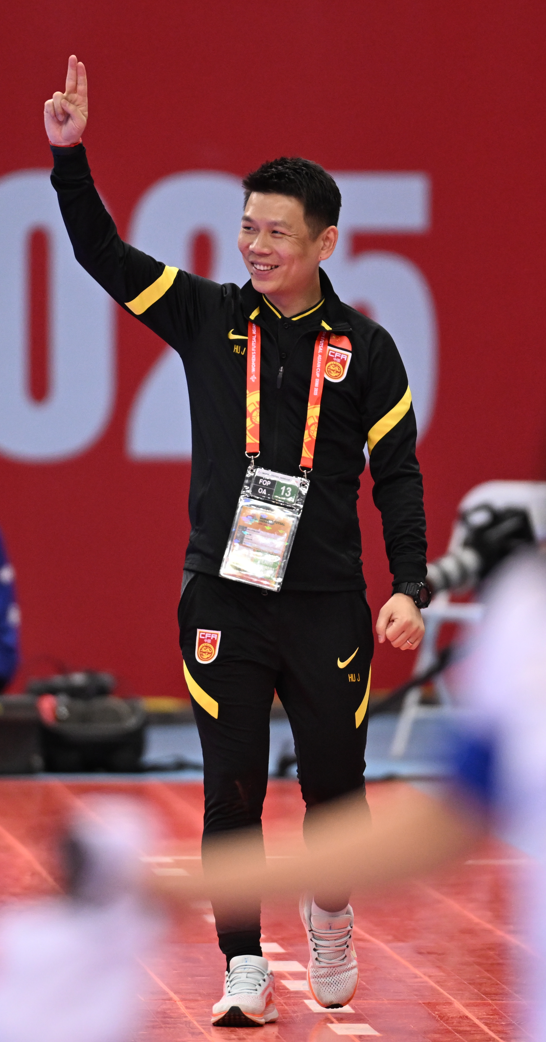 世俱杯-亚洲杯女子足球赛四强争夺激烈