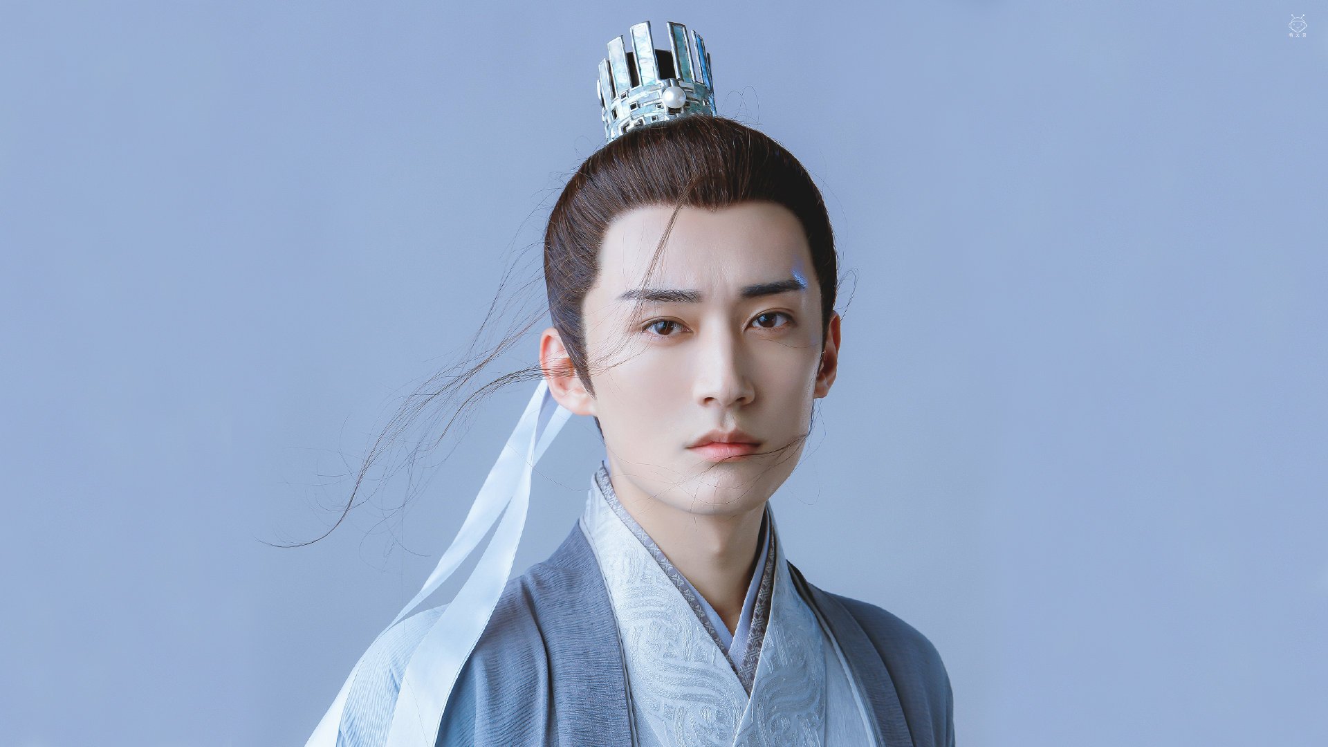 世俱杯奖金-热血赛场，铁腕与狂飙，当足球的意志与赛车的闪电在极限处相遇